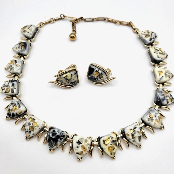 Coro Jewelry - VTG Coro Demi-Parure: Gold Tone Setting | White, Black, Gold "Confetti" | SIGNED